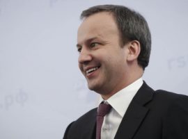«Ведомости» узнали о предложении Дворковичу возглавить фонд «Сколково»